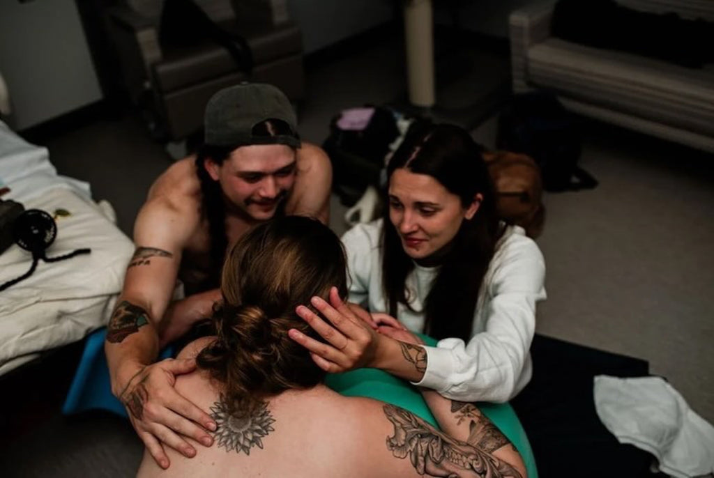 Doula vs Birth Partner: Do You Really Need Both? (A Doula’s Honest Take)