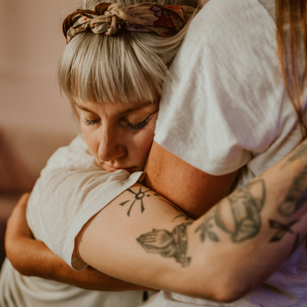 THE CHILDBIRTH EDUCATION GUIDE